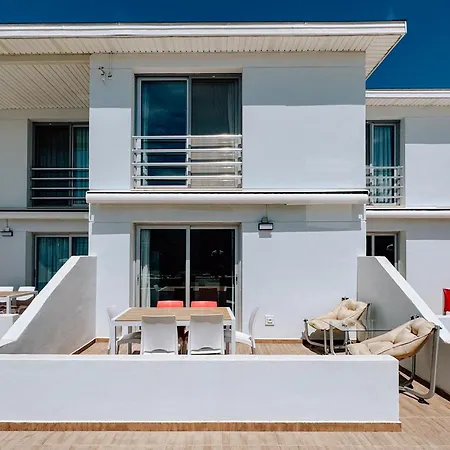 Vela Garden Apartman *