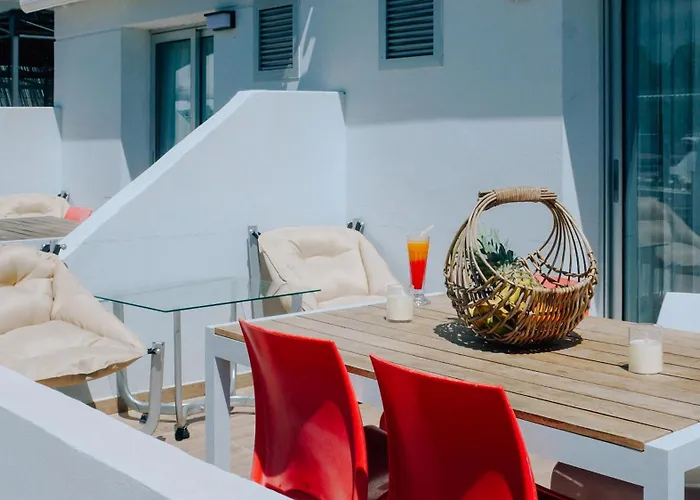 Апартаменты Vela Garden *