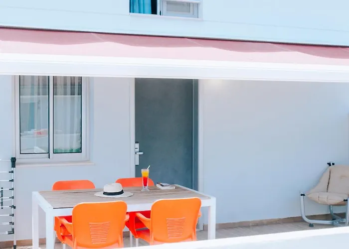 Апартаменты Vela Garden